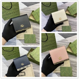 gucci香港官网古驰 598587 GG Marmont系列双色中号钱包