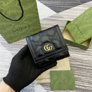 gucci旗舰店古驰 723799 GG Matelassé多功能零钱卡包钱包