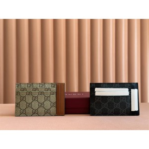 古驰旗舰店GUCCI 821208 GG Emblem系列卡片夹卡包