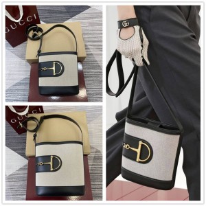 gucci中国官网古驰 833665 GG 73系列迷你/小号水桶包（帆布）