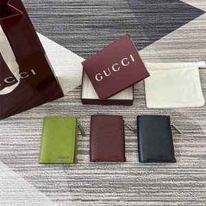 gucci中文官网古驰 817021 GG系列双色钱包卡包
