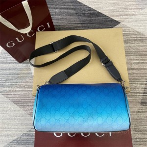 古驰中国官网GUCCI 839325 GG Chroma系列小号圆筒包