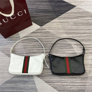 gucci官网价格古驰 863406 Lunetta系列小号斜挎包