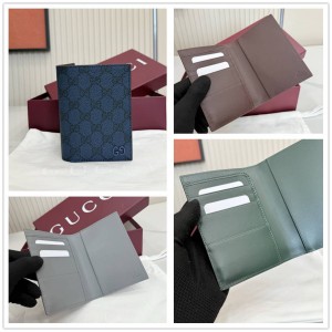 gucci官方网站古驰 795229 饰深绿色内饰GG护照夹