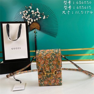 古驰官网奢侈品女包Gucci Liberty花卉迷你包手机包636250