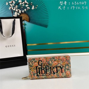 GUCCI古驰官网奢侈品购物网Liberty花卉印花长款拉链钱包636249