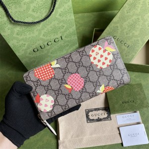 GUCCI古驰663924 心苹果图案长款全拉链式钱包