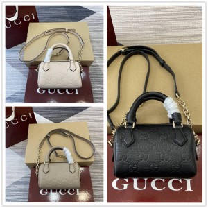 gucci官方网古驰 815256 GG Emblem系列超迷你手提包枕头包