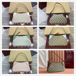 gucci包古驰官网 820696 GG Emblem系列小号肩背包腋下包