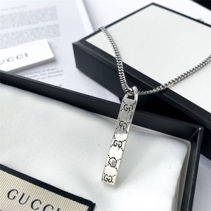 GUCCI官网古驰全球奢侈品网站纯银GHOST系列长方形精灵吊坠项链455314